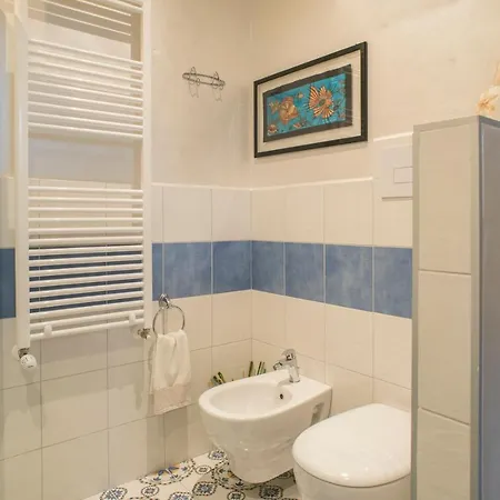 לינה וארוחת בוקר A Casa Di Sergio סאסו מרקוני